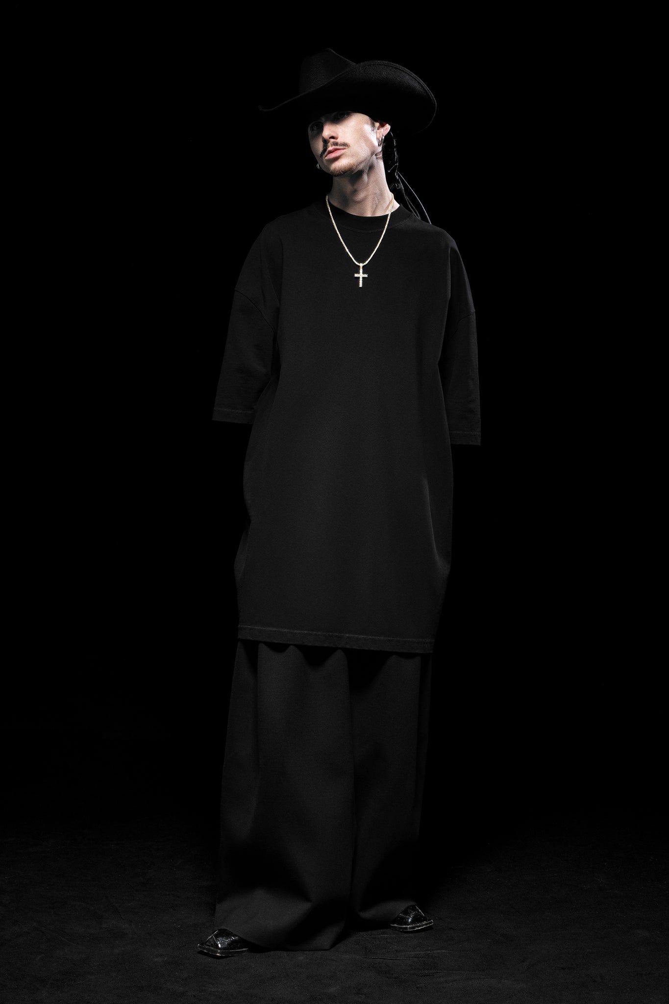 MASSIVO TEE BLACK