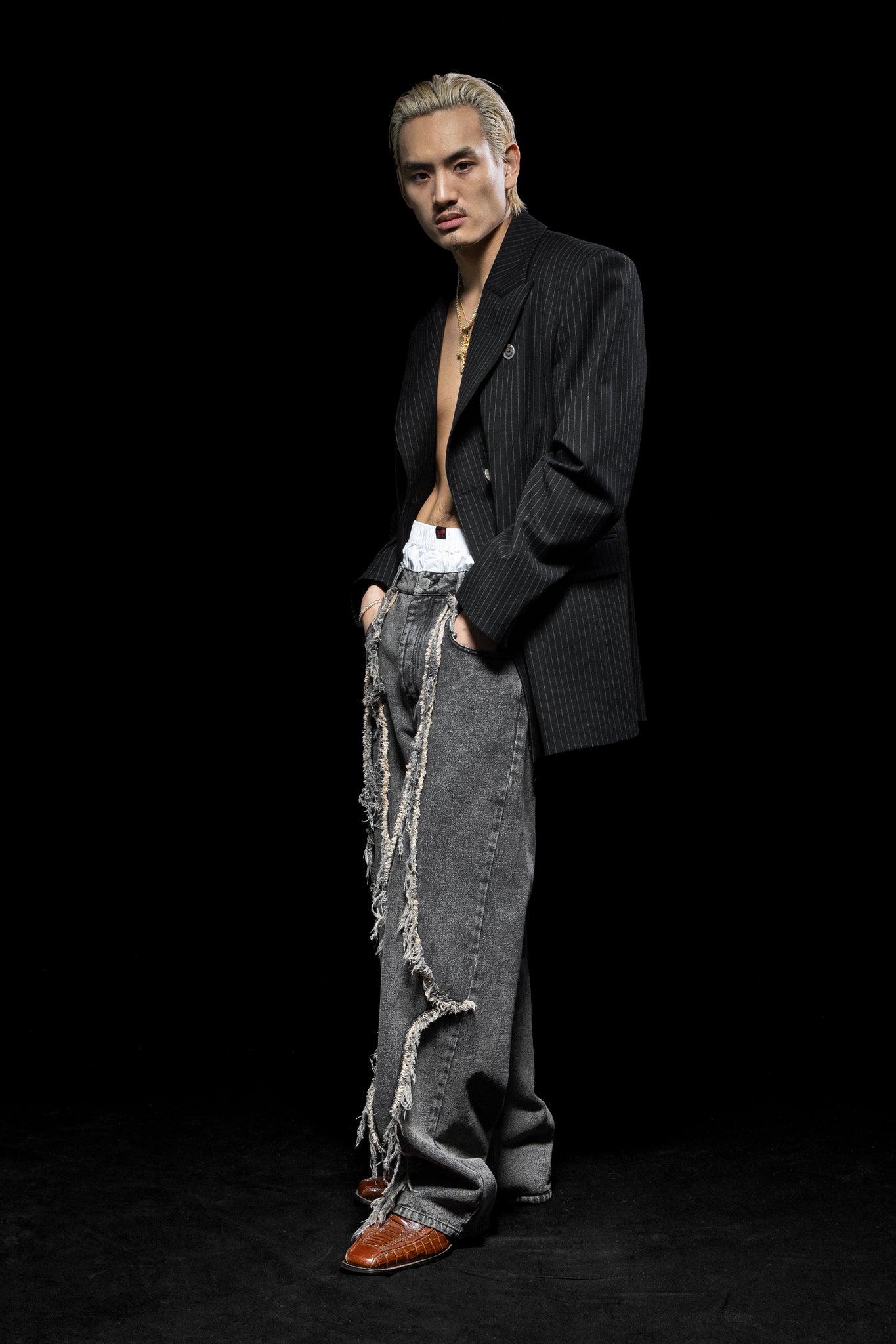 DIAMANTE DENIM PANTS GREY