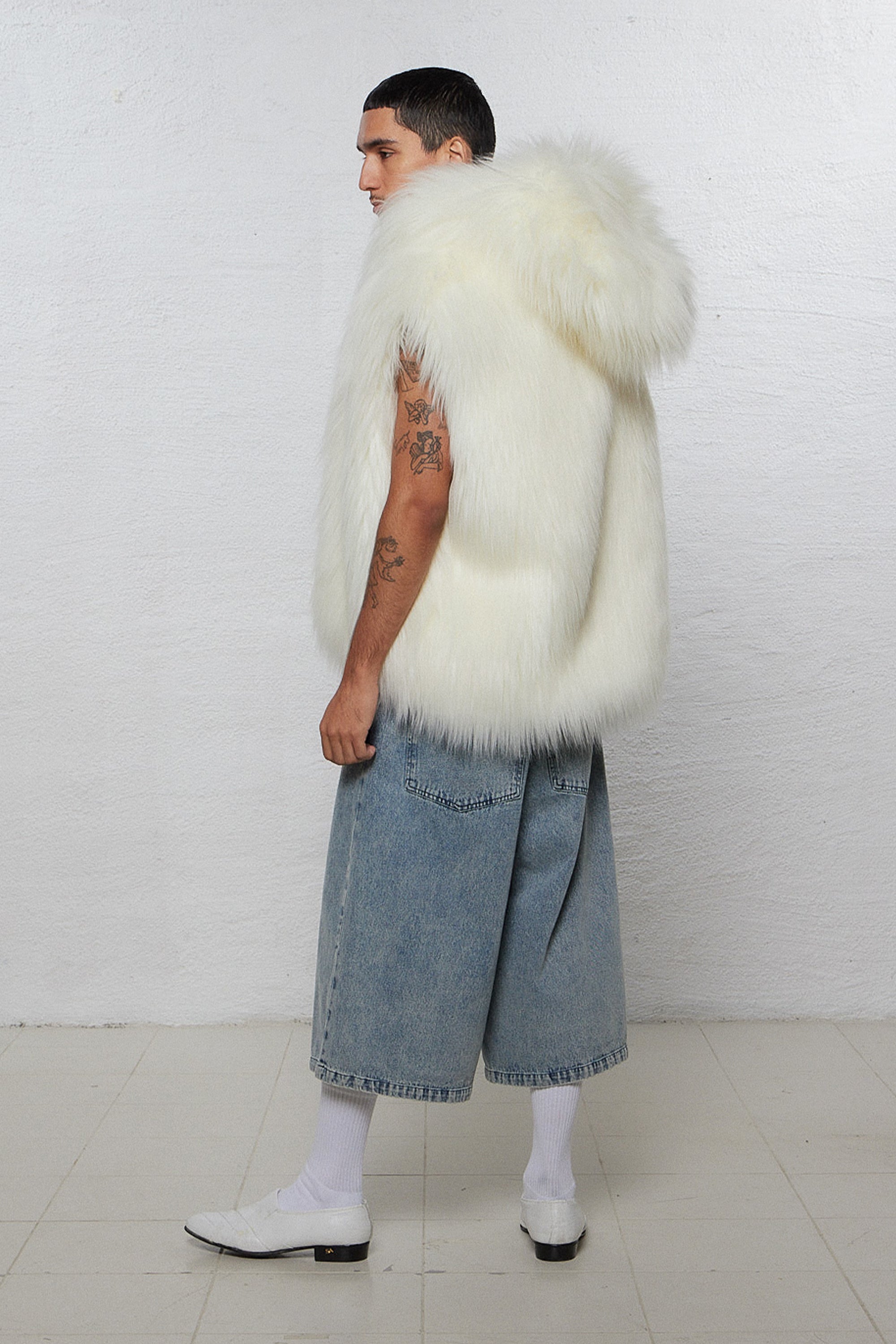 HOODED FUR VEST WHITE (Made to Order) – 1313 Selah